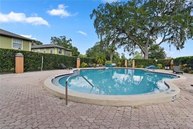 Building Photo - 7337 Cedar Creek Ct