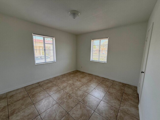 Building Photo - New Rental Listing in Riviera Beach, FL!
