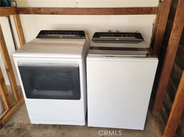 Building Photo - 321 Manhattan Ave