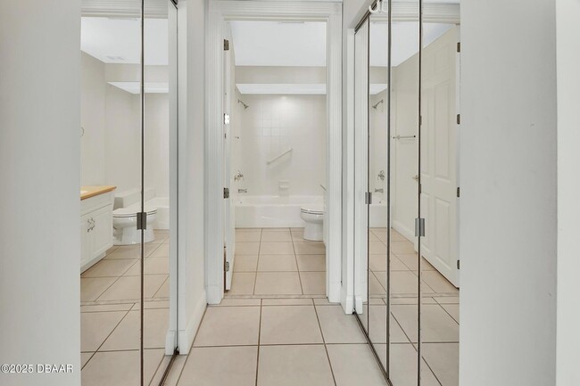 Building Photo - 4623 Rivers Edge Village Ln