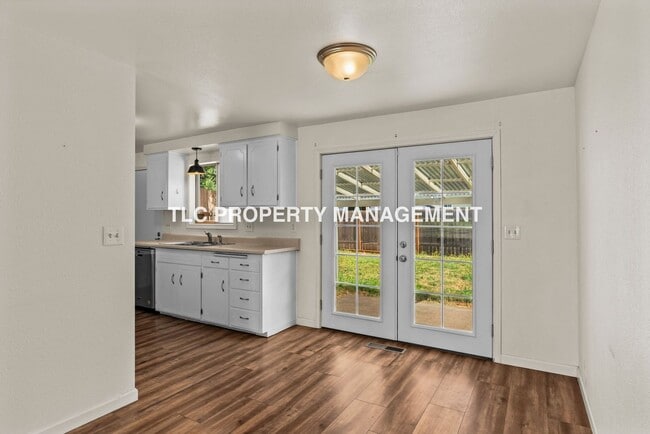 Building Photo - 4669-4671 Barger Drive