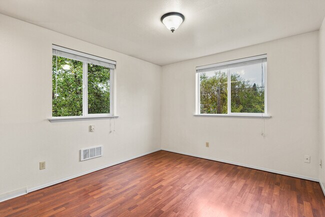 Building Photo - 4724 S Findlay St