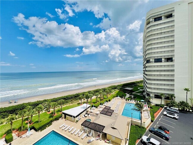 Building Photo - 9500 S Ocean Dr