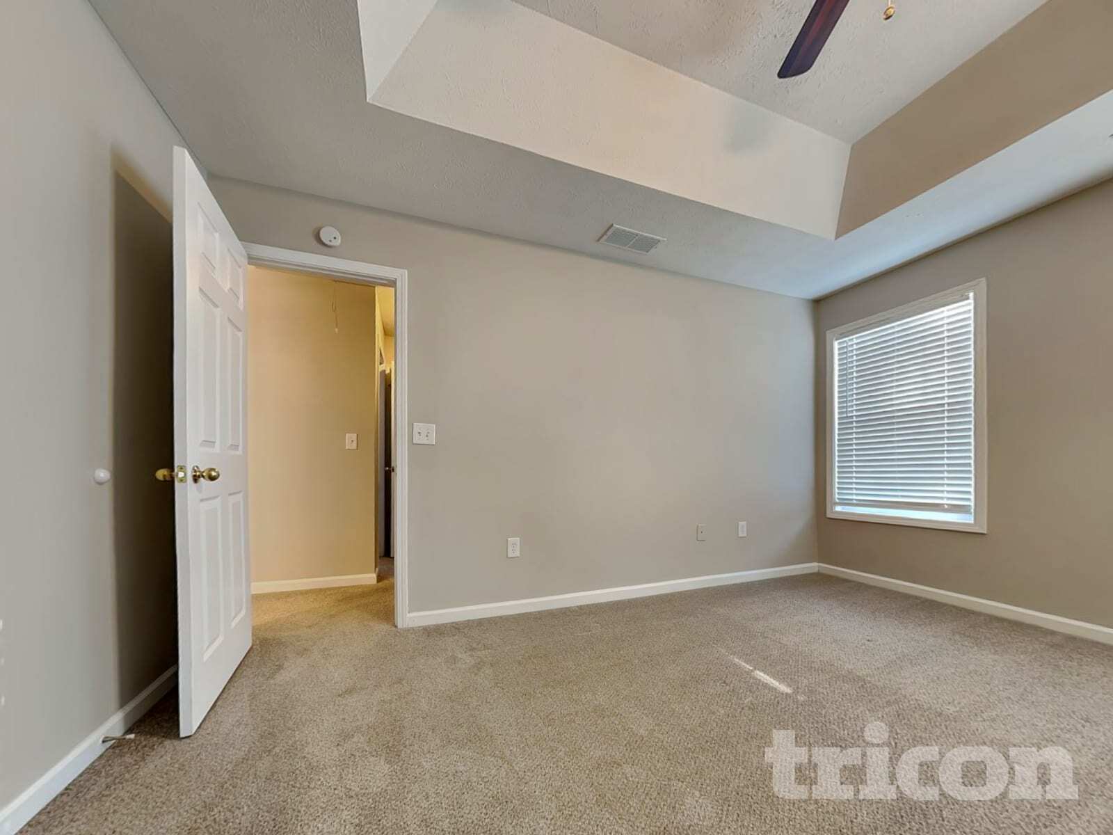 Building Photo - 15 Thrasher Rd