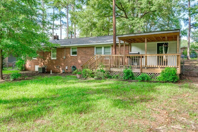 Building Photo - 3414 Bush River Rd