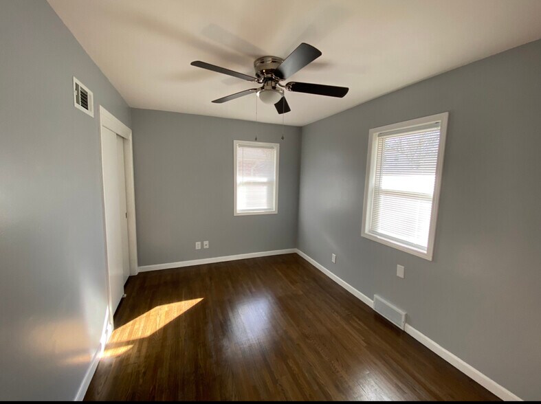 Building Photo - 217 South Park