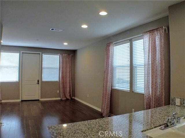Building Photo - 16674 Bellflower Blvd