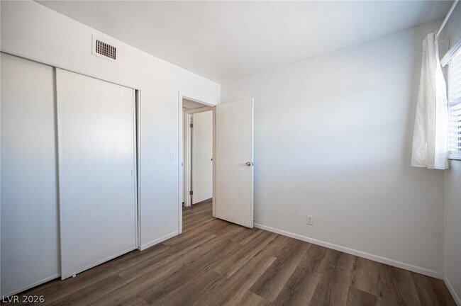 Building Photo - 1428 Lorilyn Ave