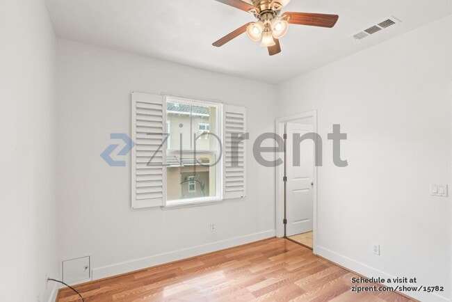 Building Photo - 4 Muller Pl