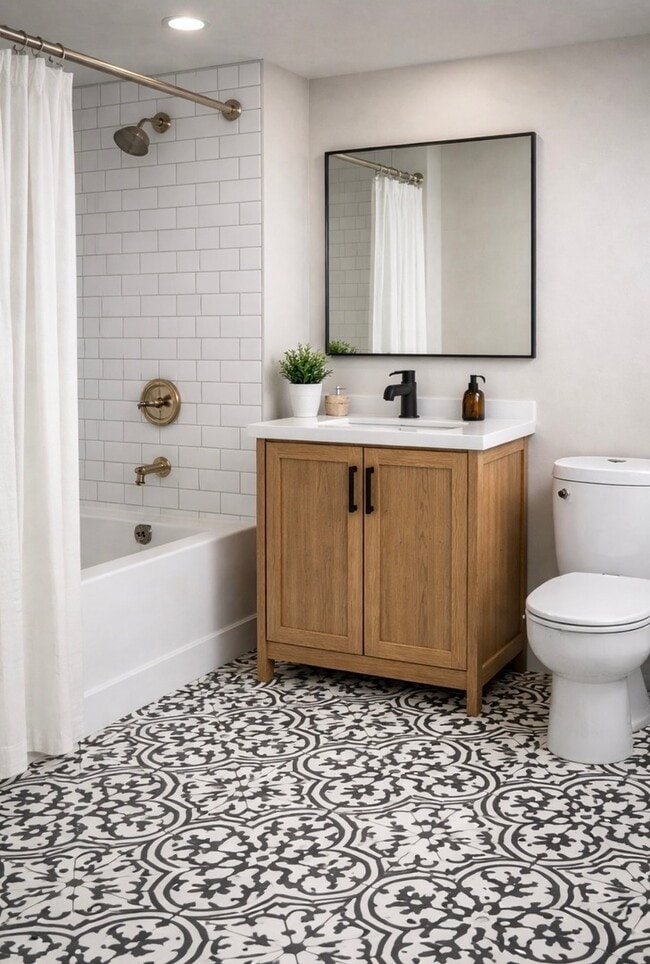 Building Photo - 4925 W Henderson St