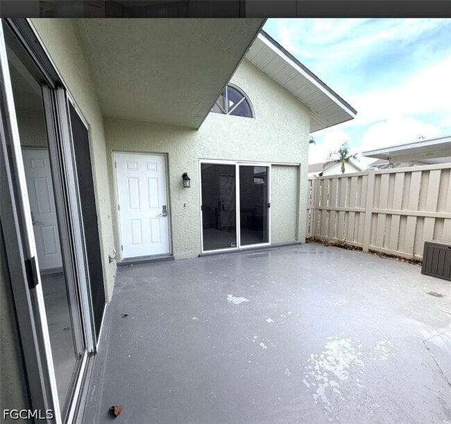 Building Photo - 13121 Whitehaven Ln