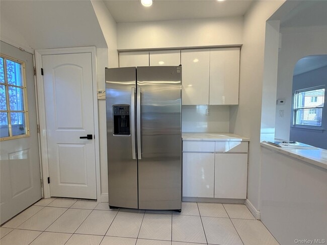 Building Photo - 76-12 175th St