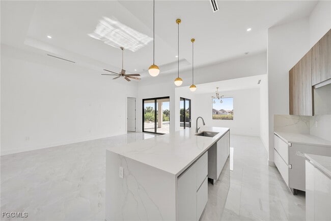 Building Photo - 2234 NW 6th Terrace