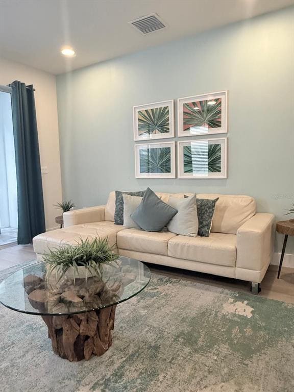 Building Photo - 17313 Hidden Forest Dr