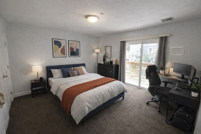 Building Photo - 111 W 8th St