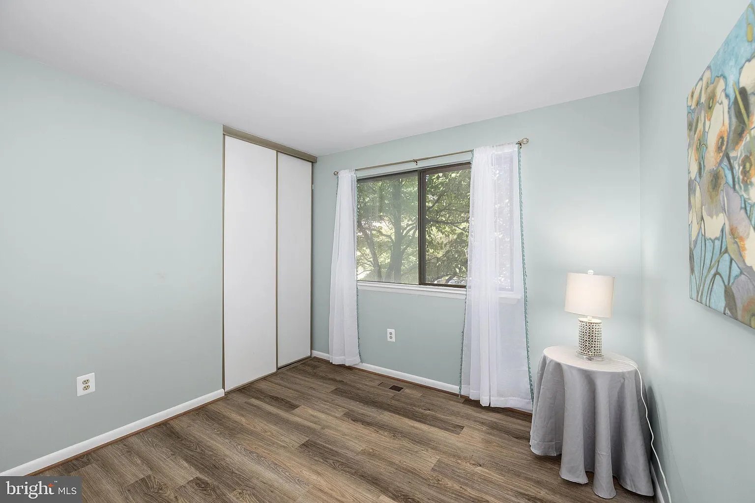 Building Photo - 10673 Spring Oak Ct