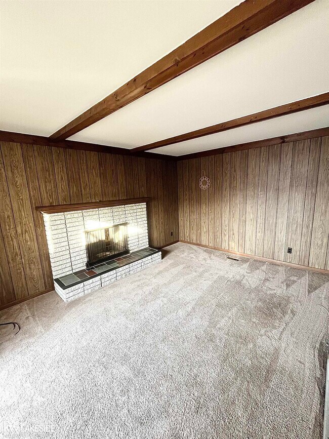 Building Photo - 31287 Mc Namee St