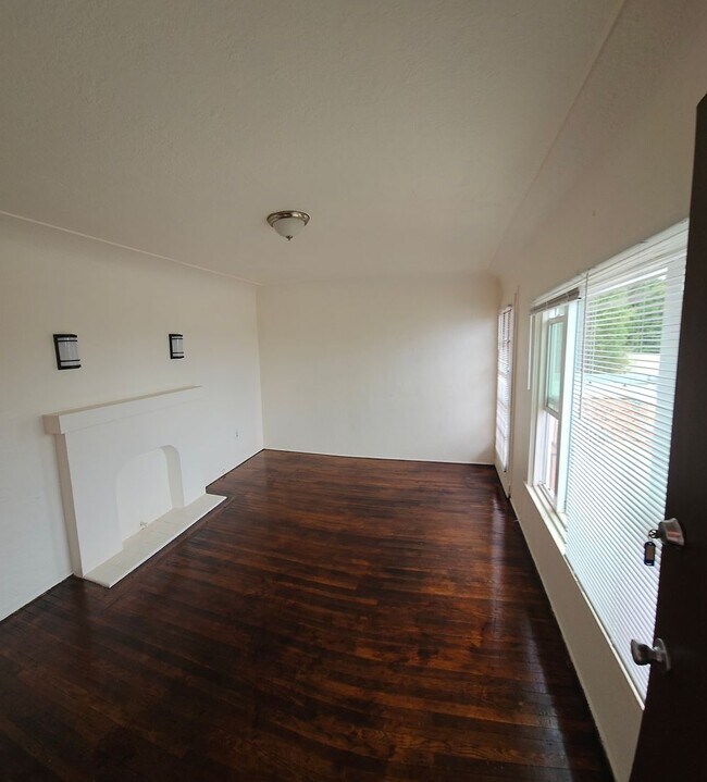 Primary Photo - Vintage Spanish Style2 Bedroom in Golden Hill