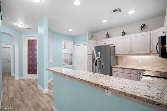 Building Photo - 3525 Arclight Ct