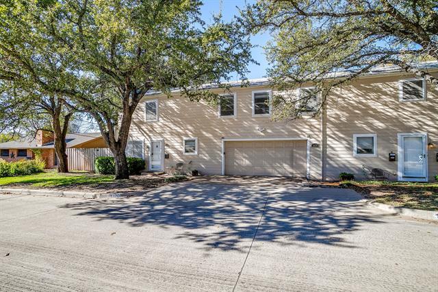 Building Photo - 1900 Sutter St