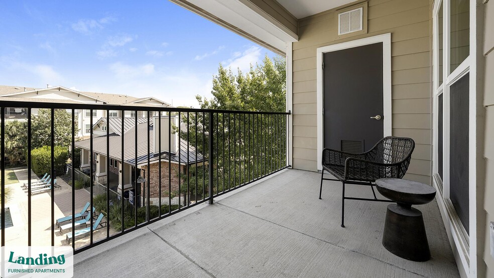 Building Photo - 715 W Slaughter Ln