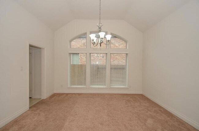 Building Photo - 4307 Fenetre Forest St