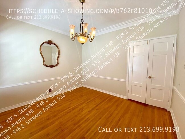 Building Photo - 938 Serrano Ave