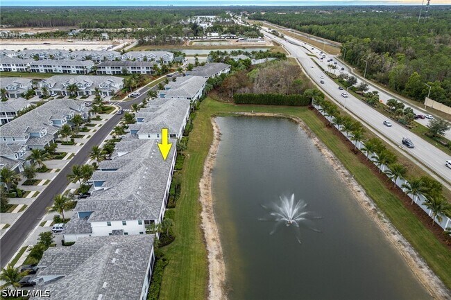 Building Photo - 2555 Seychelles Dr