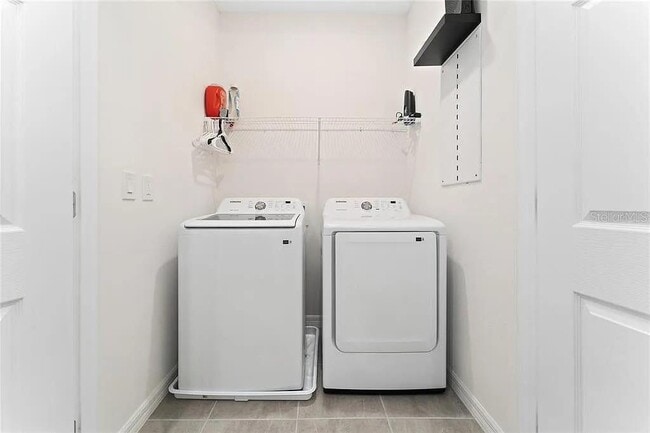 Building Photo - 7036 Twilight Bay Dr