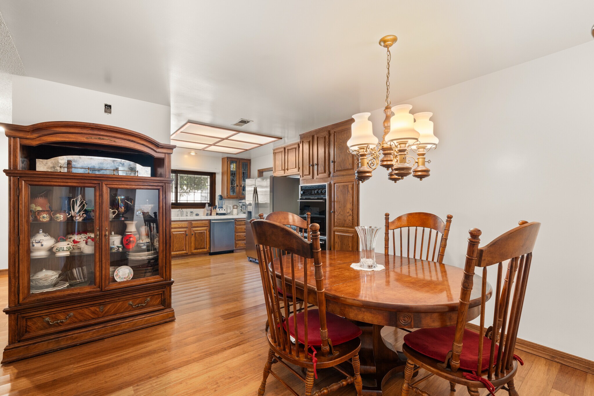 Kitchen Table - 1557 E Puente St