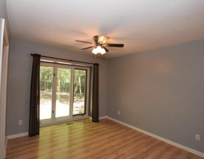 Building Photo - 1415 Texas Square