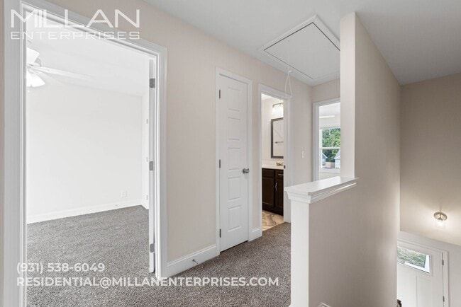 Building Photo - Spacious & Updated 3/2.5 Home Near Fort Ca...