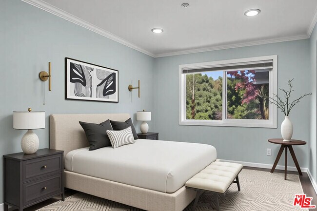 Building Photo - 501 Palisades Dr