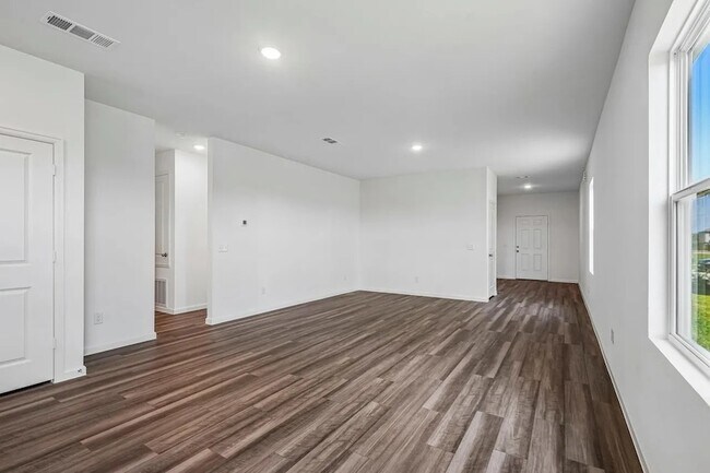 Building Photo - 5509 Hastings Ln