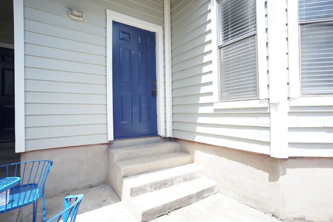 Building Photo - 8805 Schick Rd