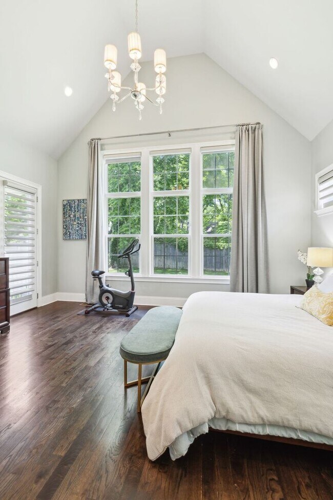 Building Photo - Welcome to this beautifully designed 4-bed...