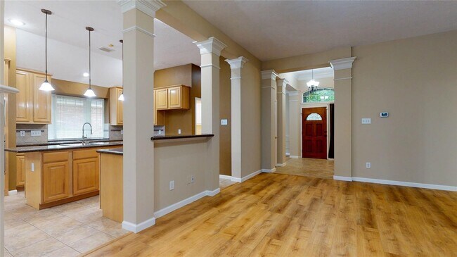 Building Photo - 17014 Calm Lagoon Ct