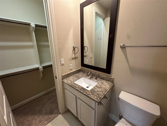 Building Photo - 2021 Fannin Station