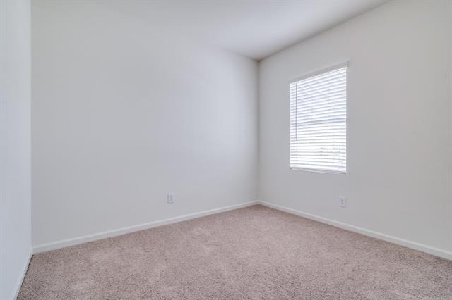 Building Photo - 1876 Lockhart Dr