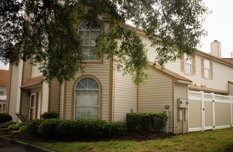 Building Photo - 3661 Essex Pond Quay
