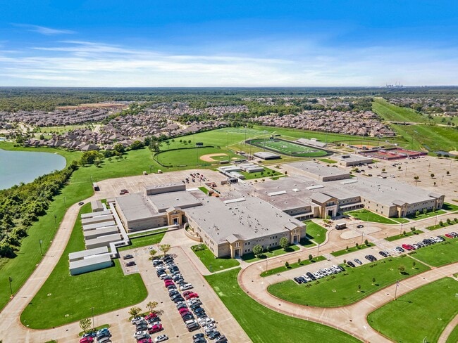 Building Photo - 8702 Stowe Creek Ln