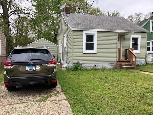Primary Photo - Bright & Comfortable 2-Bed, 1-Bath with Sp...