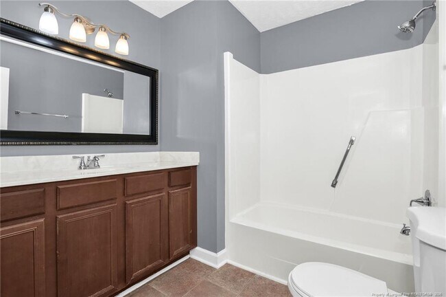 Building Photo - 412 Mangum Ct