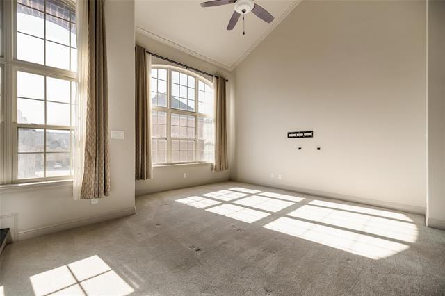 Building Photo - 2761 Troutt Dr