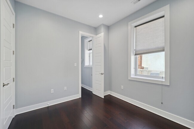 Building Photo - 48 New York Ave NW