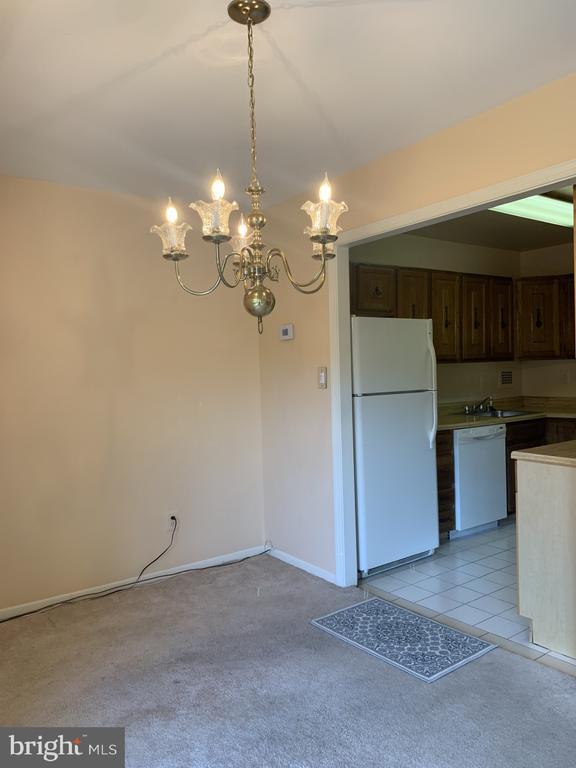 Building Photo - 6147 Leesburg Pike
