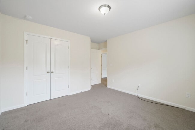 Building Photo - Beautiful spacious Home in Berewick community in Steel Creek