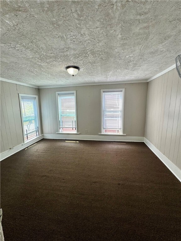 Building Photo - 57 Ferncliffe Dr