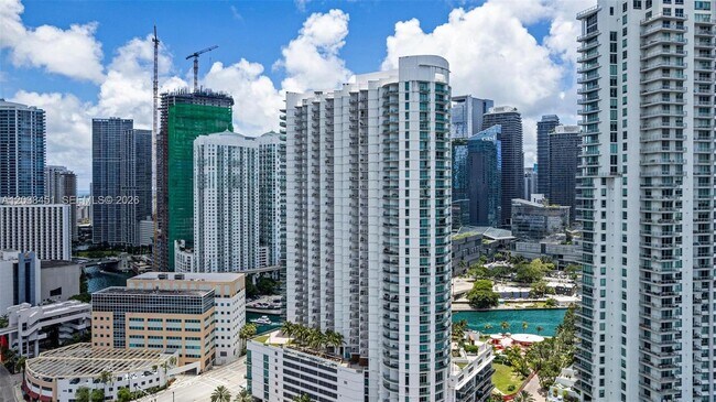 Building Photo - 350 S Miami Ave