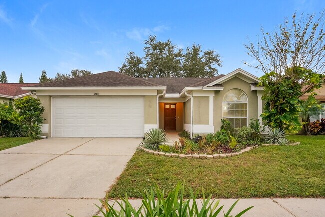 Primary Photo - 5208 Oceanside Ct